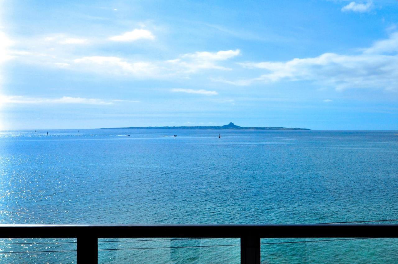 Costa Bella Condominium Resort Motobu Buitenkant foto