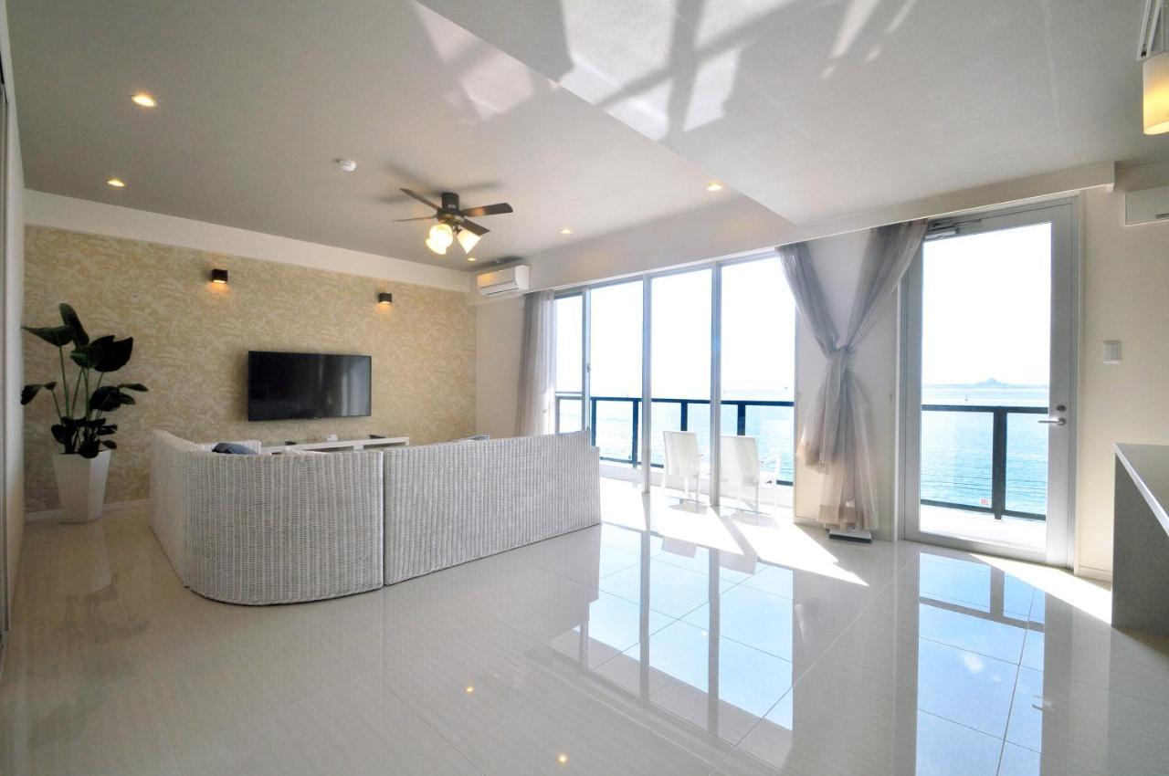 Costa Bella Condominium Resort Motobu Buitenkant foto